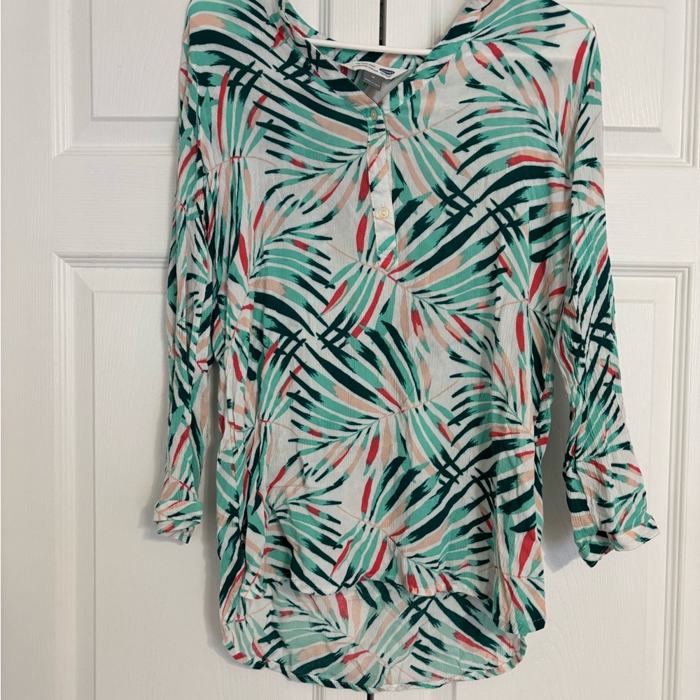 Old Navy Green and Red Patterned Blouse